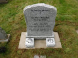 WCY7 – 2’6” Honed Light Grey Boulder style Headstone.