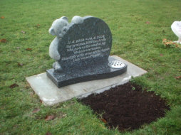 WC4 - All Polished Blue Pearl Half Circle style Headstone, with Teddy Bear.